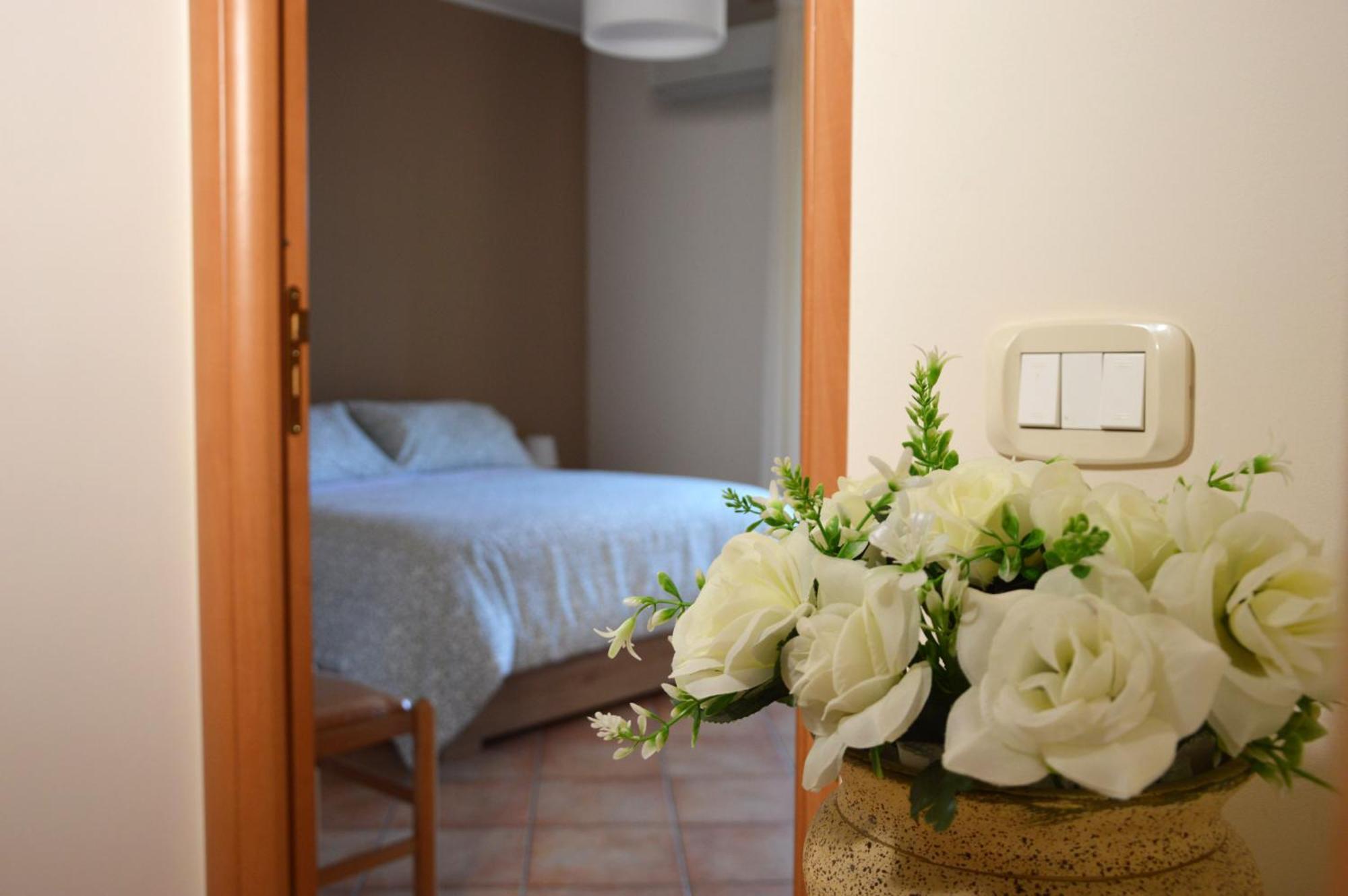 Appartamento Rita Little House Mascali Esterno foto