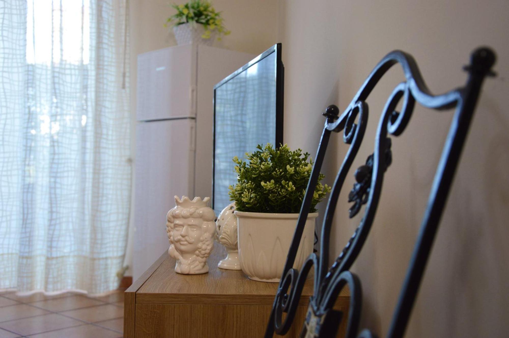 Appartamento Rita Little House Mascali Esterno foto